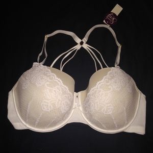 42 DDD cacique lane Bryant bra brand new with tags